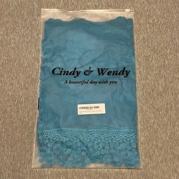 Lightweight Lace Shawl/Scarf - Picture 6 of 6